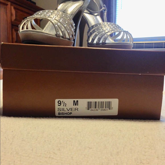 Audrey Brooke - Picture 2 of 5